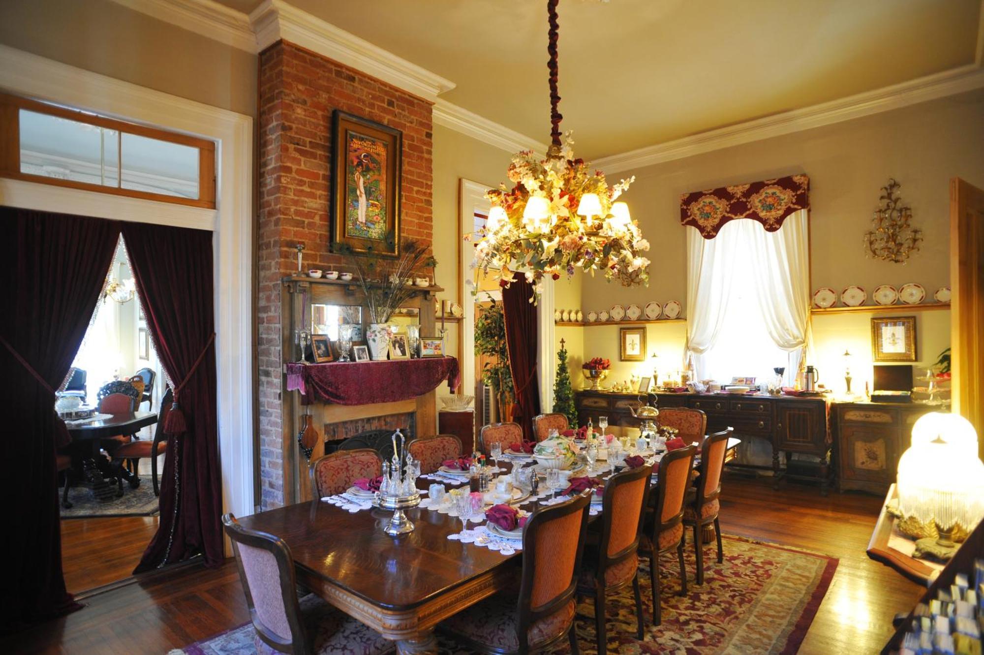 Hh Whitney House - A Bed & Breakfast On The Historic Esplanade La Nouvelle-Orléans Extérieur photo